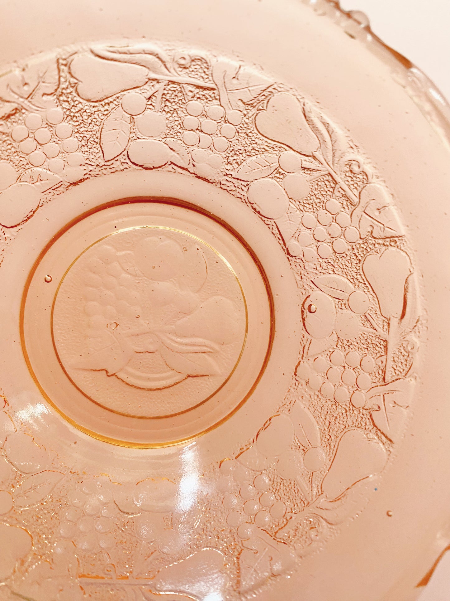 Peach Glass Small Bowl | Embossed Fruit 🍒